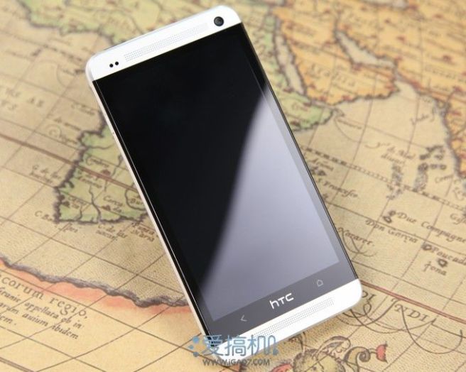 Three 3G artifact HTC One crack measured